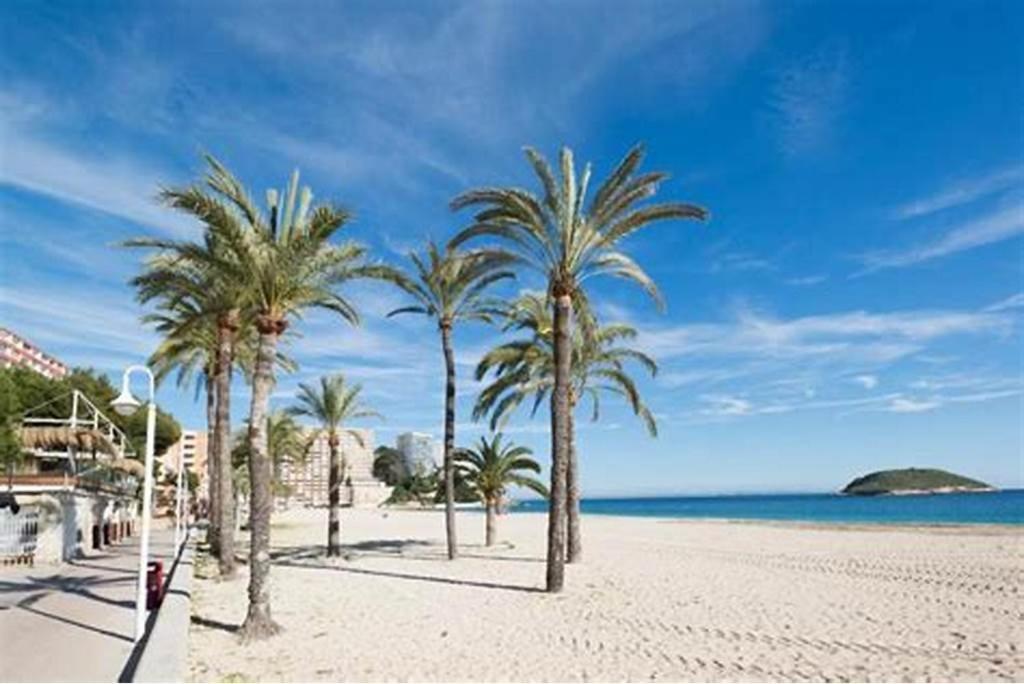 Merce 30-Amplia Casa De Vacaciones Con Vistas Al Mar Roses Dış mekan fotoğraf
